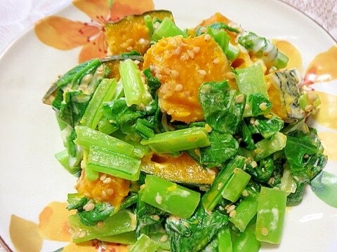 南瓜と小松菜の温野菜サラダ